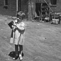 Reuter Girl, Betty Jean 3