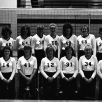 1981 Volleyball Team 07