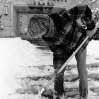 1974 Student, Shoveling Snow 03