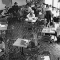 1985 Hoke Hall Cafeteria 1-1