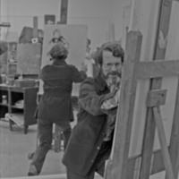 1976 Employees, Ian Gatley Sketching Photographer Mark Claesgens 04