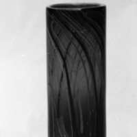 1979 Art, Glass Vases 11