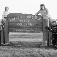 1987 Students, Group Outdoors 04