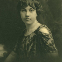Portrait - Woman 1