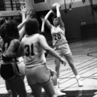 1987 Women's Basketball Action, George Fox at EOSC 17