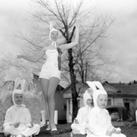 1957 Parade, Spring Float 1-1