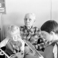 1983 Ackerman Elementary School, Field Trip to Valley View Manor 07