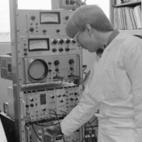 1975 Science, Physics Student 08