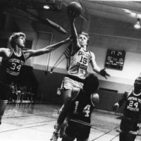 90's Basketball Action 3-1