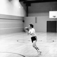 1980 Women's Basketball Players 02