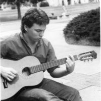1987 Guitarist 01
