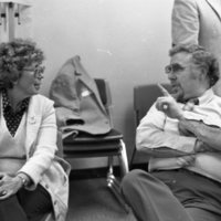 1980 Employees, Talking 05