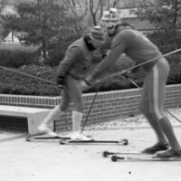 1985 Skiing on Campus 05