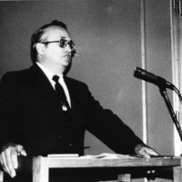 1989 Foundation, Glen Bates 1-2