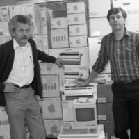 1986 New Macintosh Computers 01