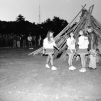 1987 Homecoming Bonfire 08