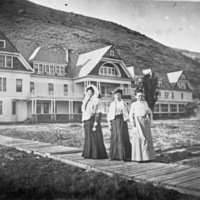 Hot Lake Sanatorium, Visitors 2