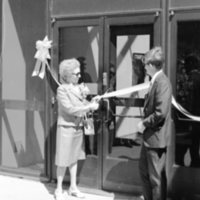 1973 Hoke Hall Ribbon Cutting 01