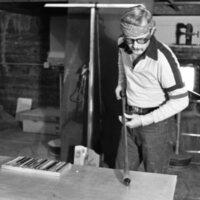 1978 Art, Glass Sculpting 32