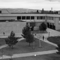 1982 Zabel Hall 06