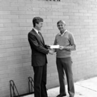 1986 Check Presentation, United Way 04