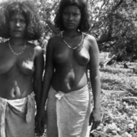 Dobodura Natives, Women 2