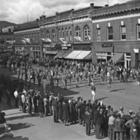 La Grande Parade 13