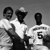 1982 Football, Havan Jones Going Pro 17