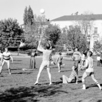 1981 Dorm Play Day &amp; Steak Fry, Volleyball 06