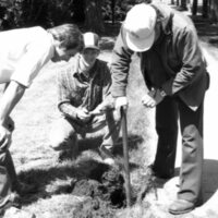 1985 June, Groundskeepers 03