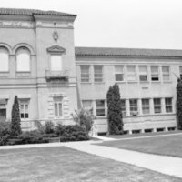 1987 Inlow Hall Entrance 2