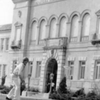 1976 Student, Frisbee 12