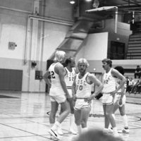 1981 Alumni Basketball Game, Players 04