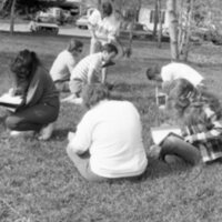 1987 Science, Biology Students in April 04