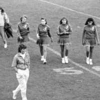1987 Cheerleaders Walking 01