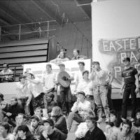 1988 Women's Basketball, Fans 01