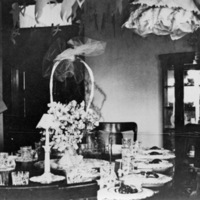 Reuter, Dining Room 1