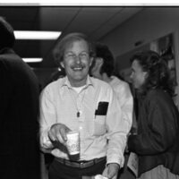1989 Employees, Reception 10