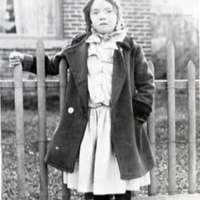1919 Oregon, Girl