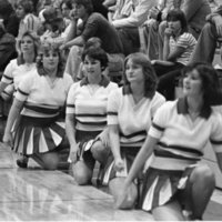 1977 Cheerleaders 20
