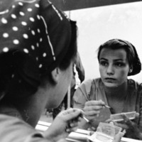 1974 Theater, Makeup Room 01
