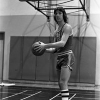 1977 Basketball Player 09