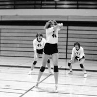 1980 Women's Volleyball Action 22
