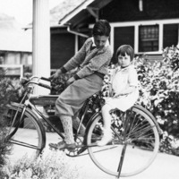 Reuter Group-YY, Bicycle