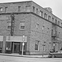 Burns, Arrowhead Hotel