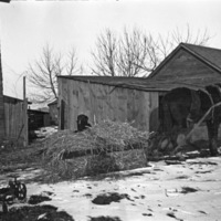 La Grande, Straw Boat 2
