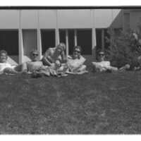 1989 Students, Outdoors 32