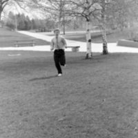 1987 Student, Running