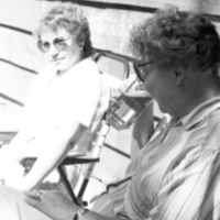 1986 Faculty / Staff Picnic at Riverside Park 01