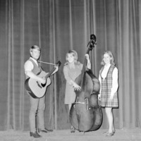 1970 Ambassadors on Stage 04